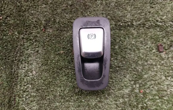 Mercedes-Benz GLC X253 C253 Hand parking brake switch A2059051516