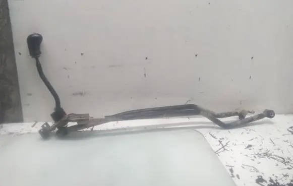 Mazda 323 F Gear shifter/selector
