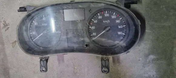 Renault Master II Speedometer (instrument cluster) P8200467952D