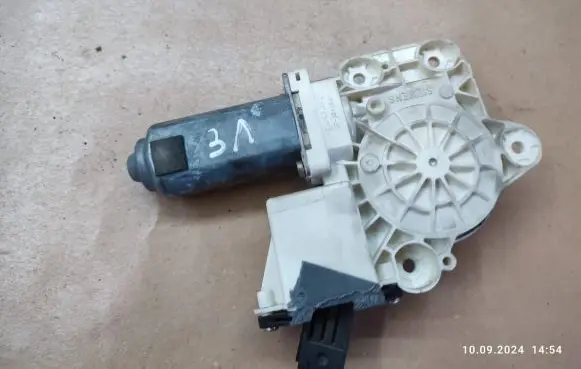 Opel Signum Rear door window regulator motor 24414776
