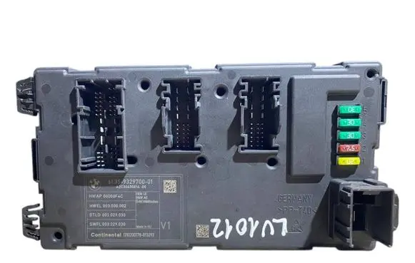 BMW 5 F10 F11 Central body control module 9329700 61359329700 00000F4C