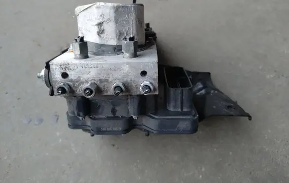 Renault Kadjar ABS Pump 47660J802R