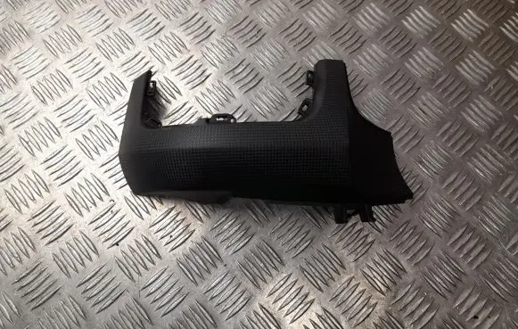 Nissan Primastar Dash center air vent grill 682116909R