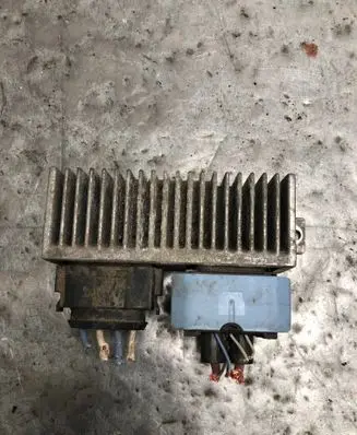 Renault Trafic III (X82) Glow plug pre-heat relay 271206395RBILI 271206395R