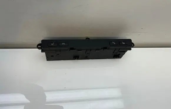 BMW 6 E63 E64 Seat heating switch 9163848 949485 13590931
