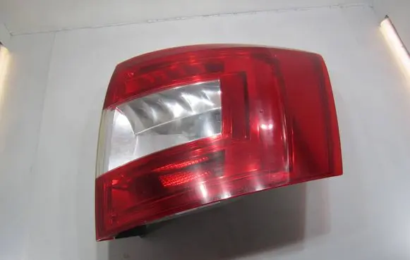Skoda Octavia Mk3 (5E) Rear/tail lights 5E9945096A 00134677 00151652