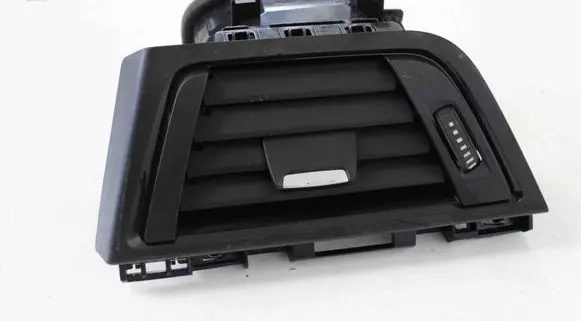 BMW 4 F32 F33 Dashboard air vent grill cover trim 9231970