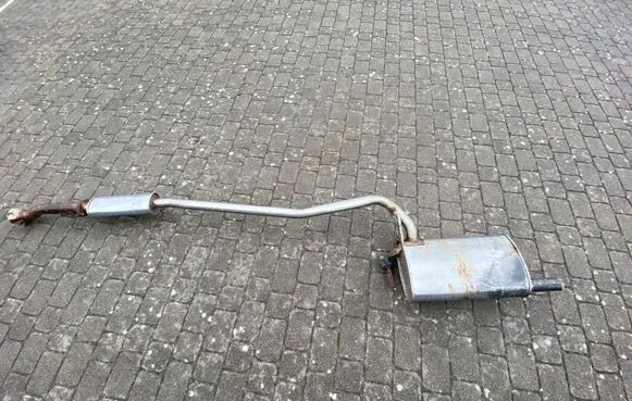 Toyota Avensis T220 Muffler/silencer 10B03 30B01 WALKER