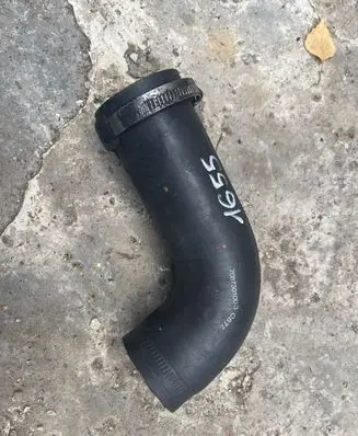 Renault Megane II Intercooler hose/pipe 7087301003