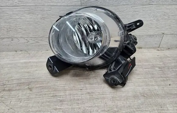 Hyundai i10 Front fog light 92201B