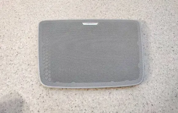 Audi A8 S8 D4 4H Parcel shelf speaker trim grill 4H0035435A