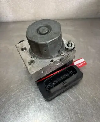 Skoda Octavia Mk3 (5E) Master brake cylinder