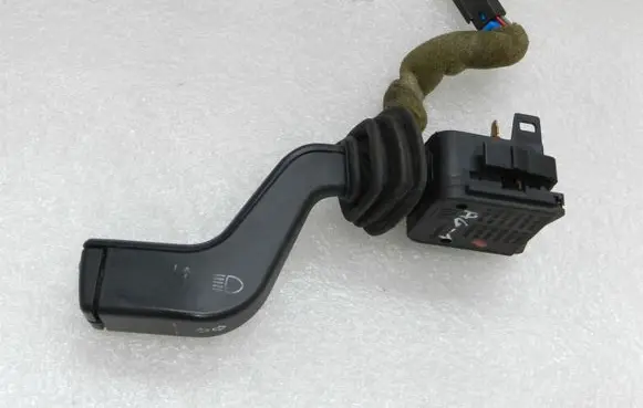 Opel Astra G Alarm switch 13142073 6240240