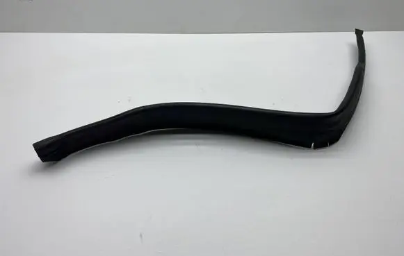 Mercedes-Benz C W204 Engine compartment rubber 