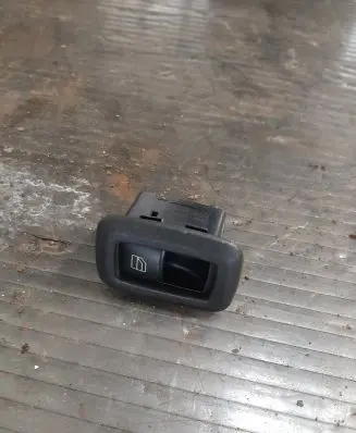 Mercedes-Benz B W245 Electric window control switch A2518200510