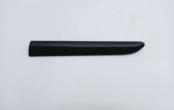 Mitsubishi Colt Rear arch trim MR957268