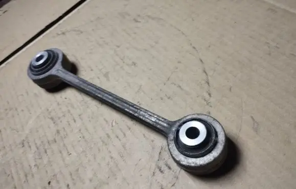 Honda Legend Rear control arm 52340SJA000