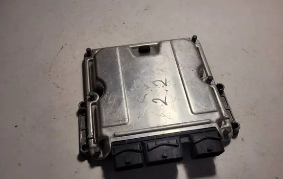 Citroen C5 Engine control unit/module 9645534880 EDC15C2 0281010885