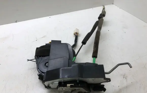 Mazda CX-7 Rear door lock