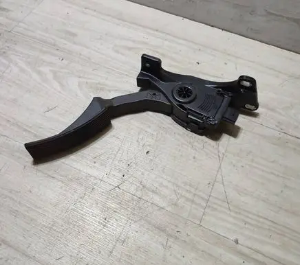 Jeep Grand Cherokee Accelerator throttle pedal 6PV93396600 52124785AF