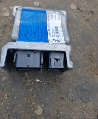 Ford Focus Airbag control unit/module 2M5T14B056DE A11512789 0285001425