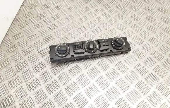 BMW 5 E60 E61 Climate control unit 6411697843001 11419110