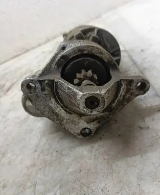 Peugeot 405 Starter motor 40567420