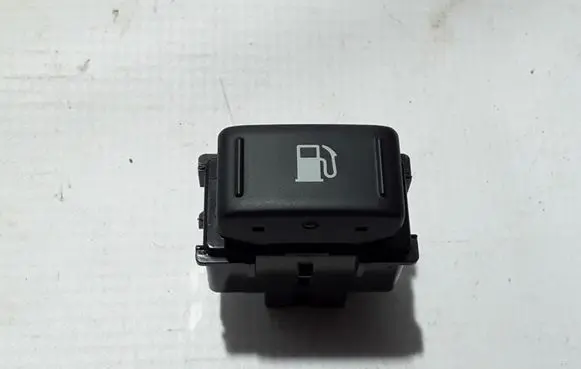 Renault Alaskan Fuel tank opening switch 252804KJ0A