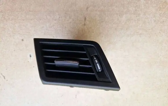 Mercedes-Benz E C207 W207 Dashboard side air vent grill/cover trim