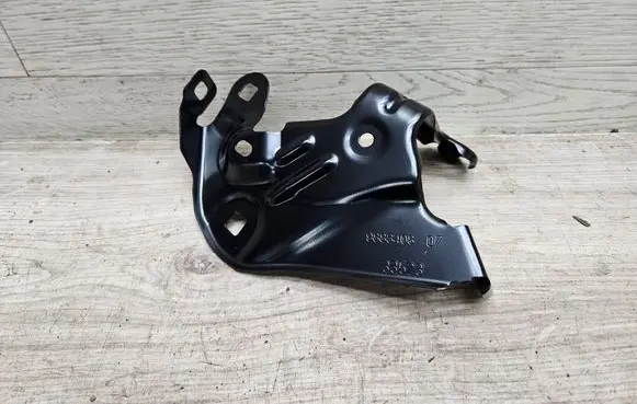BMW X1 U11 Fender mounting bracket 9883408