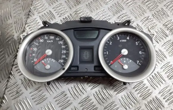 Renault Megane II Tachometer 8200306538A