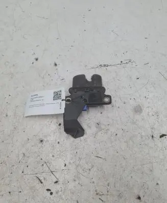 Audi A4 S4 B6 8E 8H Tailgate/trunk/boot lock/catch/latch 8E5827505B