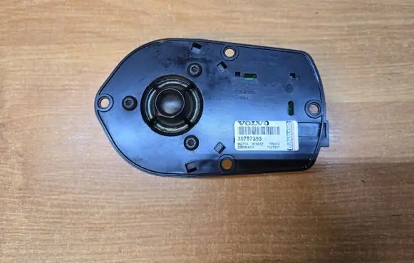 Volvo XC60 Front door speaker 30797393