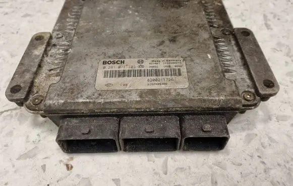 Renault Espace - Grand espace IV Engine control unit/module 8200211726 8200085386 0281011103
