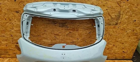 Renault Zoe Tailgate/trunk/boot lid S27610915