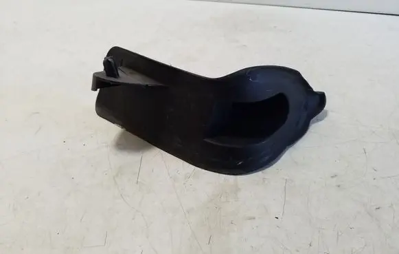 Fender mounting bracket