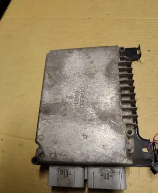 Chrysler PT Cruiser Engine control unit/module 05033663AB