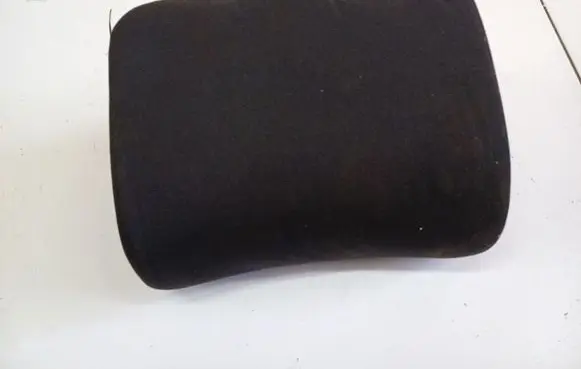 Volkswagen PASSAT B6 Front seat headrest 