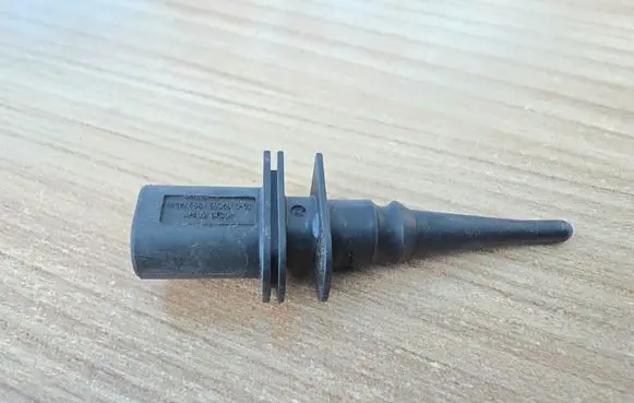 BMW X3 F25 Outside/external air temperature sensor 65816936963