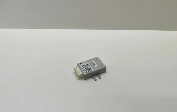 BMW 5 F10 F11 Air suspension control unit module (rear) 6860386 3714686038601 37146860386