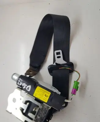 Volvo XC60 Rear seatbelt 39801844 34033922C 34031472