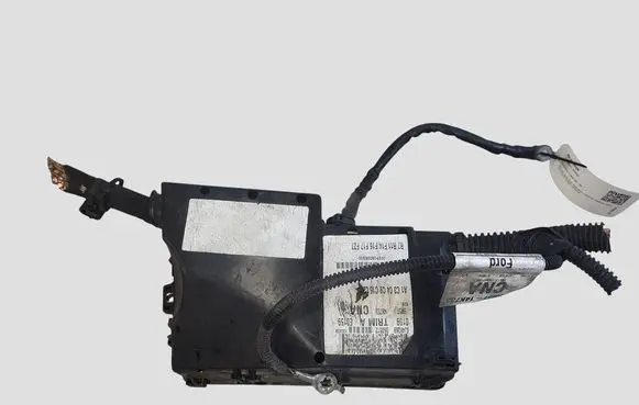 Ford Focus C-MAX Fuse module 6M5T14K733 3M5T14A067BC 318789195