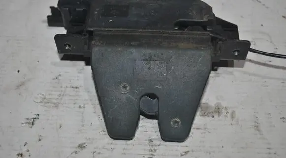 BMW X3 E83 Tailgate/trunk/boot lock/catch/latch 7840617