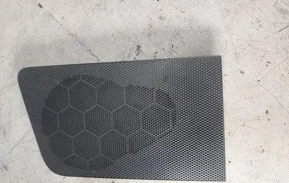 Side speaker trim/cover