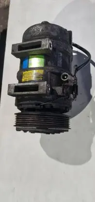 Volvo XC70 Air conditioning (A/C) compressor (pump) 9171996 8708581