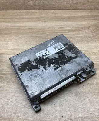 Renault Laguna I Engine control unit/module ECU 7700864485 7700860316