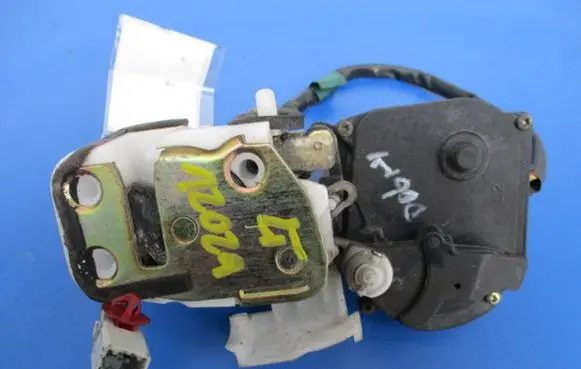 Honda Civic Rear door lock