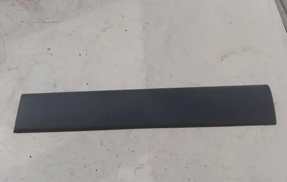 Nissan Primastar Sliding door trim (molding) 8200036093 91165348
