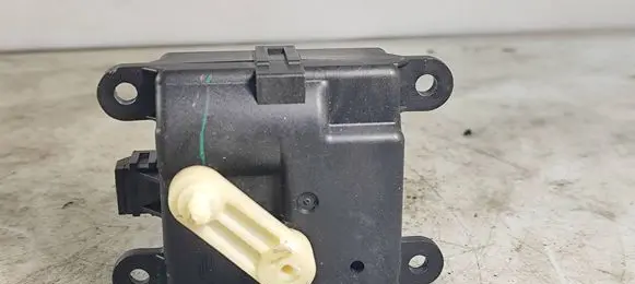SsangYong Actyon Air flap motor/actuator A2482026B00000 060811D
