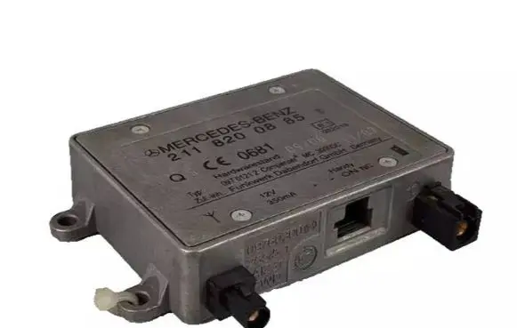 Mercedes-Benz C W203 Antenna control unit 2118200885